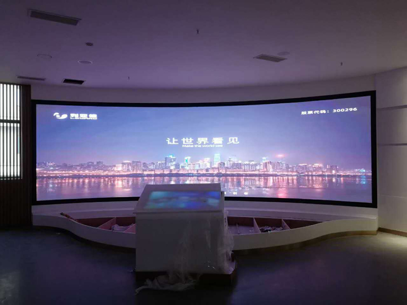 關(guān)于LED顯示器的技術(shù)特性及優(yōu)劣鑒別你都知道哪些呢？|河南恒彩電子
